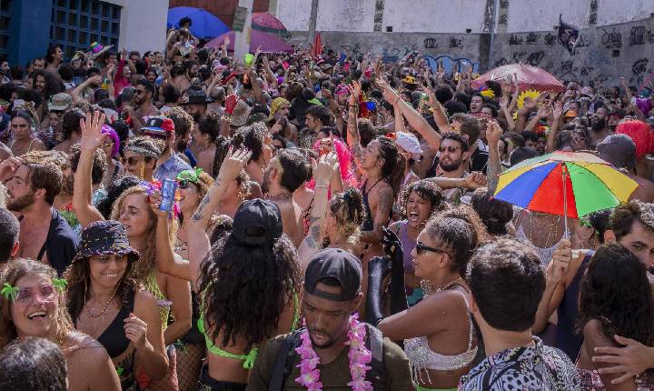 Cidades do Sul de Minas cancelam festas de Carnaval e alegam crise financeira