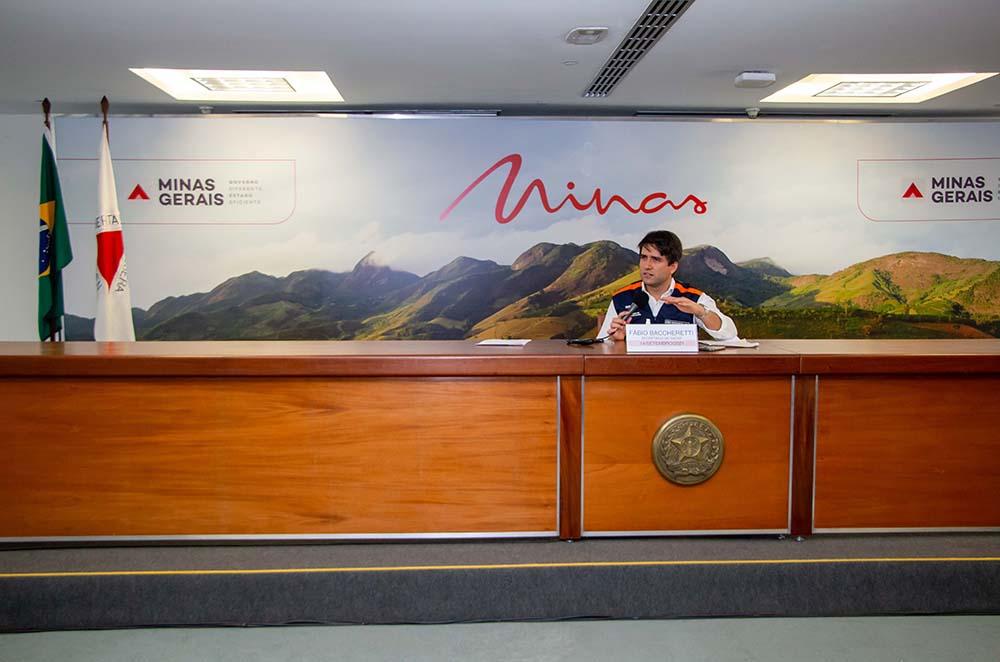 Remanejamento de doses vai ampliar cobertura vacinal em Minas Gerais.