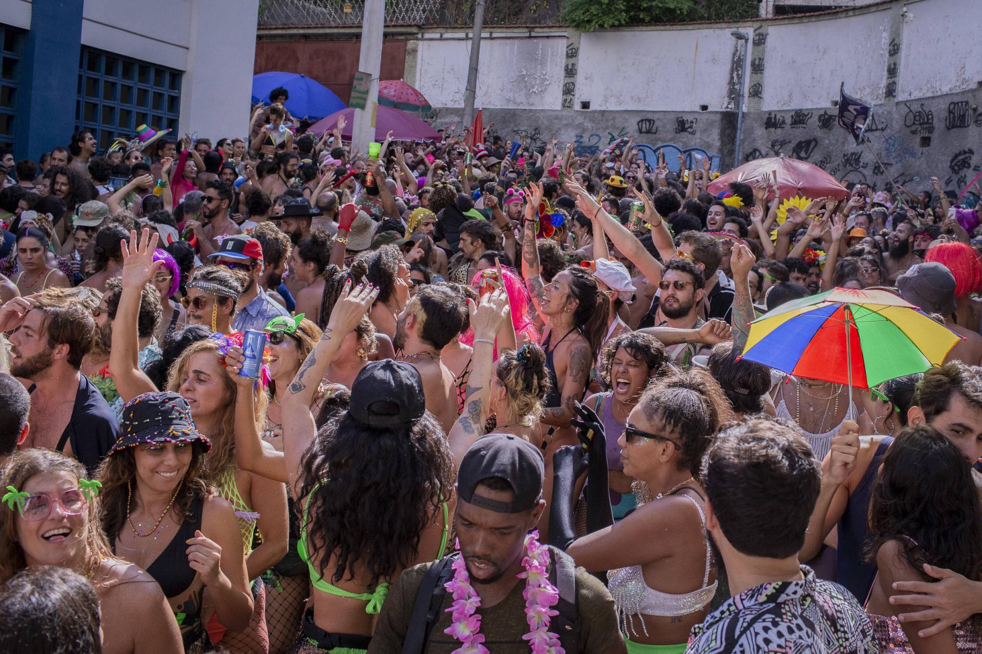 Cidades do Sul de Minas cancelam festas de Carnaval e alegam crise financeira